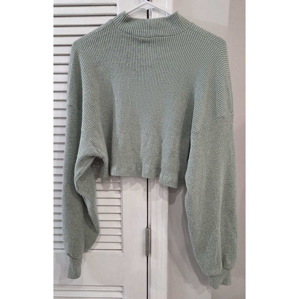Bershka Sage Green Ribbed Cropped Mock Neck Sweater Size Large - Picture 2 of 6